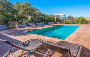 Гостиница Three-Bedroom Holiday Home in El Gastor  Эль-Гастор